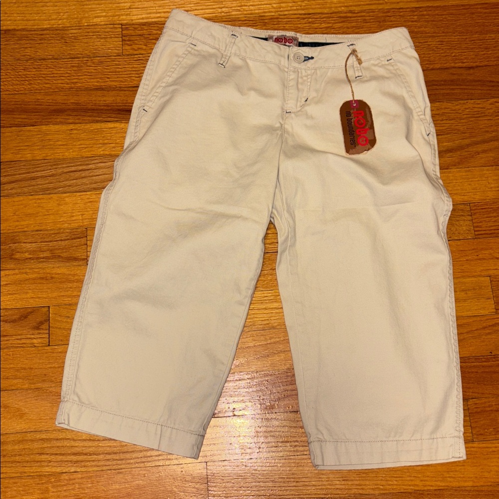 NWT No Boundaries Off-White Capri Pants Juniors Size 9